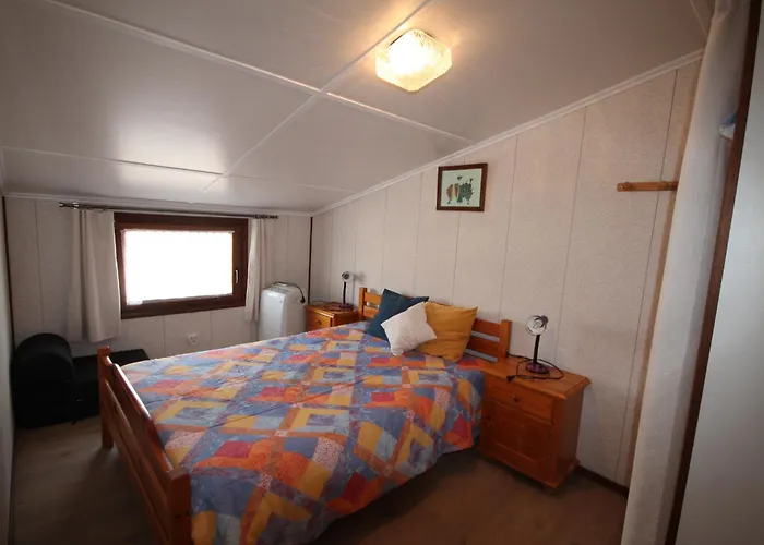 Villa Agreable Maison Cloturee Climatisee Domaine Tamaris, 3 Chambres, 6 Couchages, Wifi, Acces Piscines Payant, Lrtamv12