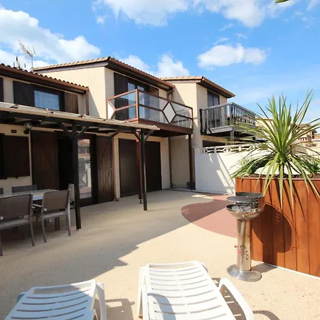 Agreable Maison Cloturee Climatisee Domaine Tamaris, 3 Chambres, 6 Couchages, Wifi, Acces Piscines Payant, Lrtamv12 Villa