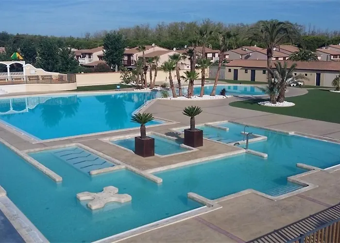 Agreable Maison Cloturee Climatisee Domaine Tamaris, 3 Chambres, 6 Couchages, Wifi, Acces Piscines Payant, Lrtamv12 Willa *